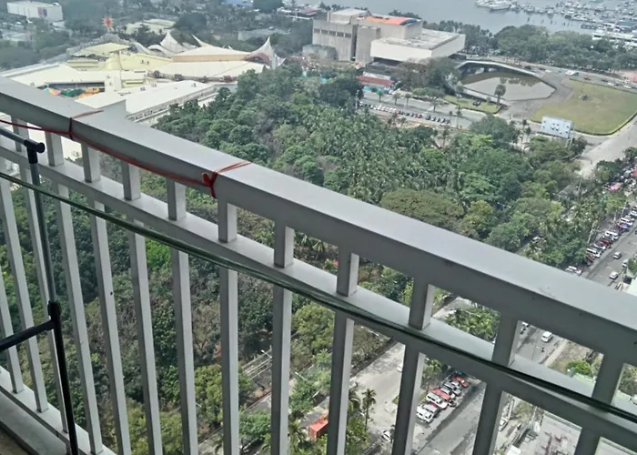 The Sparkle Comfortable Living By Awsom Phil * Manila